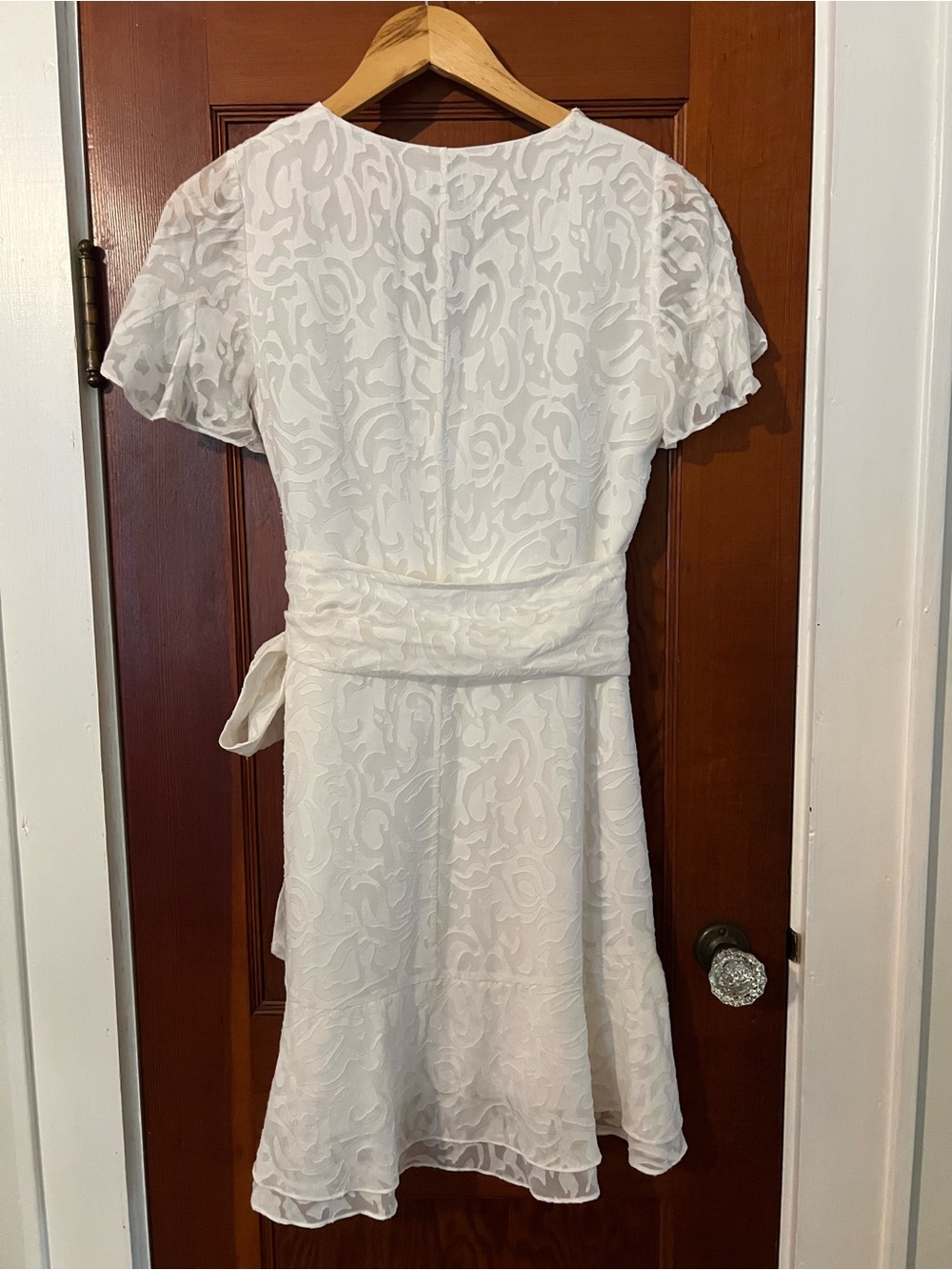 Tanya Taylor Ivory Wrap Dress Size 0 NWOT Ruffle Sleeve Bridal Cocktail Dress - Picture 12 of 14